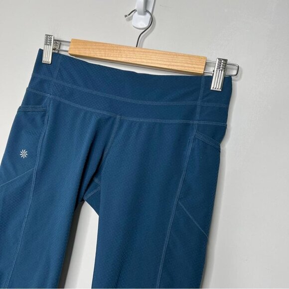 Athleta Womens Size XS Donny Be Free Capri Pant Teal Blue Legging Reflective - Picture 3 of 10